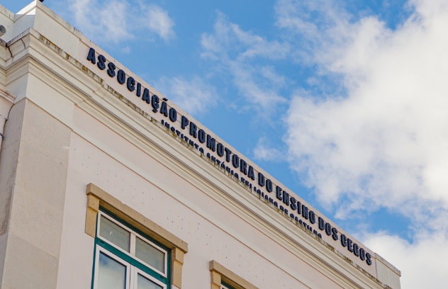 Fachada do Edifício da APEC